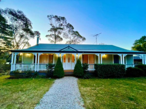Rocky Mountain Cottage, Blackheath